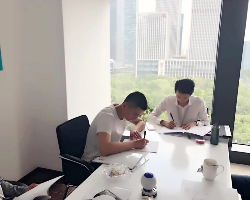 熱烈祝賀厲總團隊簽約創綠家徐州市區級代理！